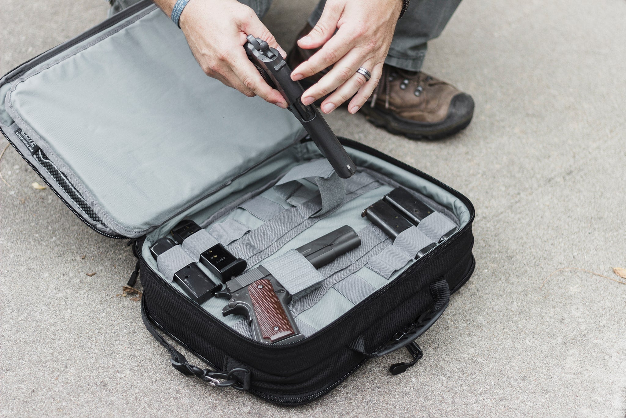Elite Survival Systems Four Gun Pistol Pack, Range Bag