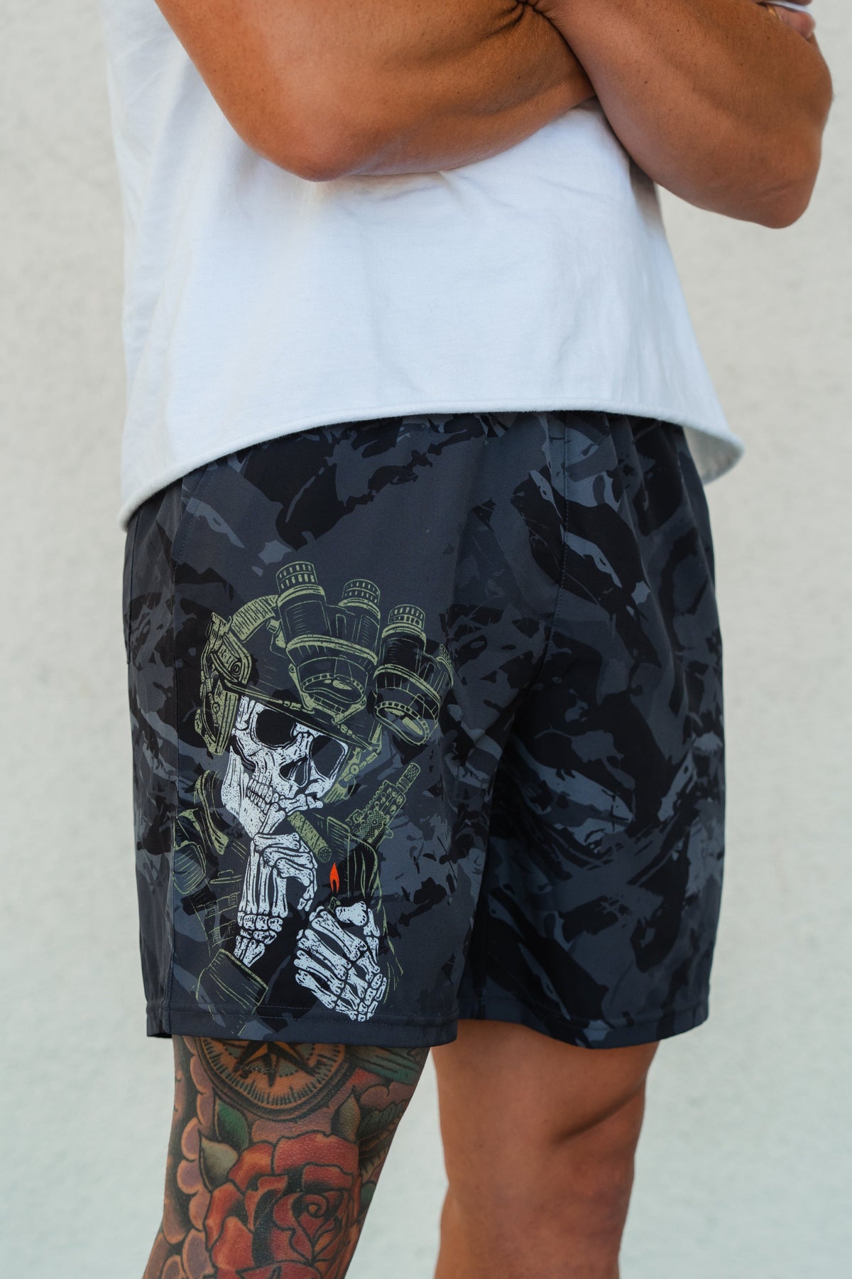 Men's Performance Hybrid Shorts 5.5" | Savage Ops