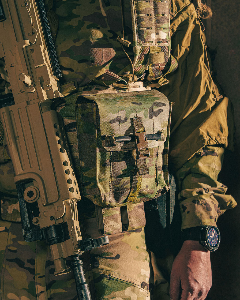 Sworn To Protect® Multicam Utility Pouch / M60 With release Handle.