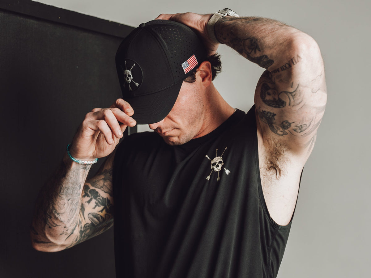 Alpha Country VARSITY CAP : BLACK
