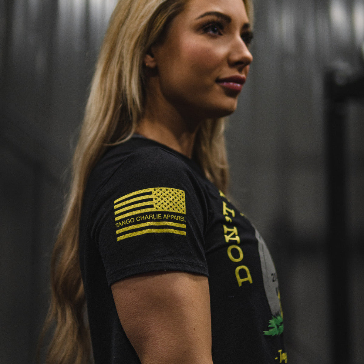 Don't Tread on Me - Women's Crop Tee