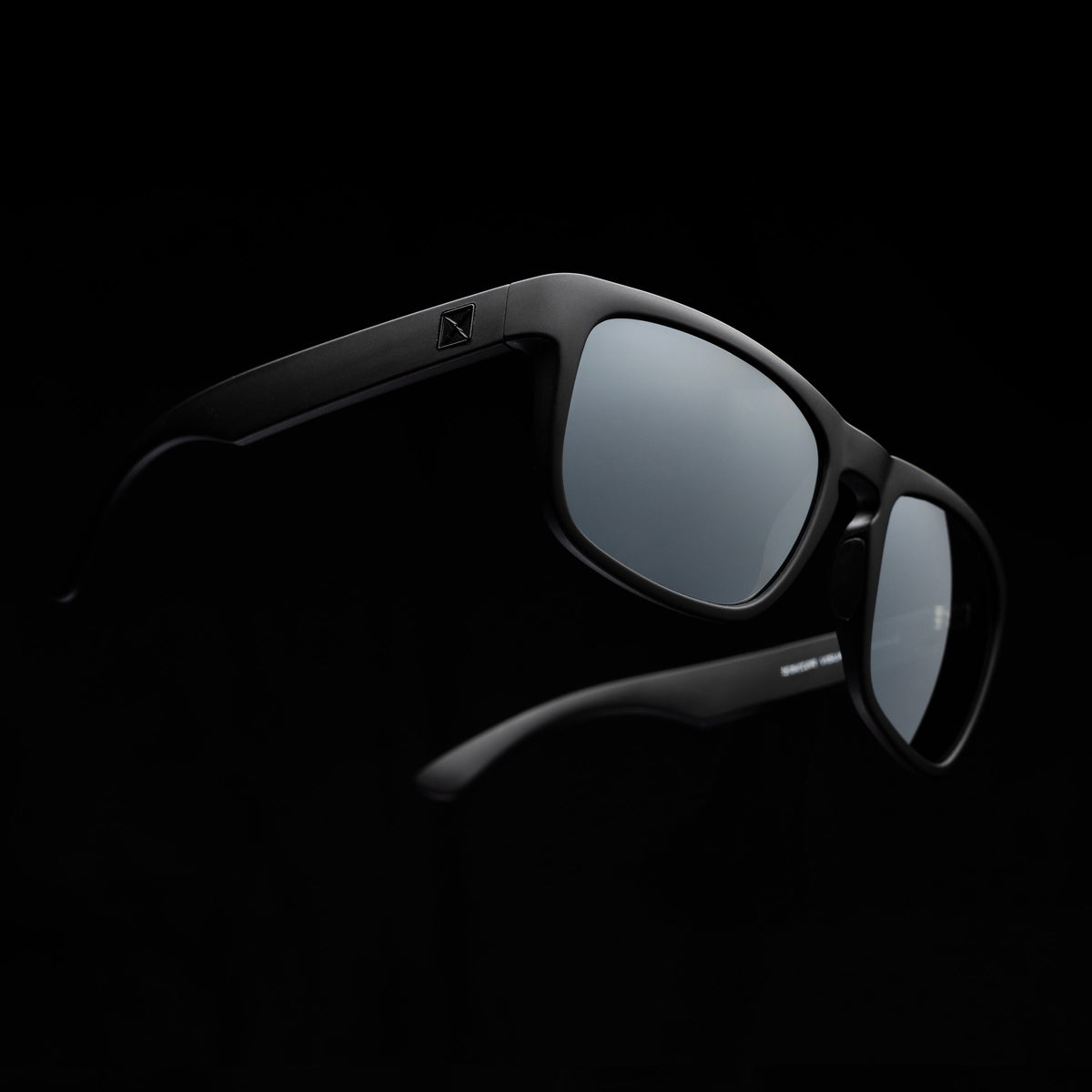 Bolt & Arrow 81's Clandestine (Matte) | Lifestyle Accessories