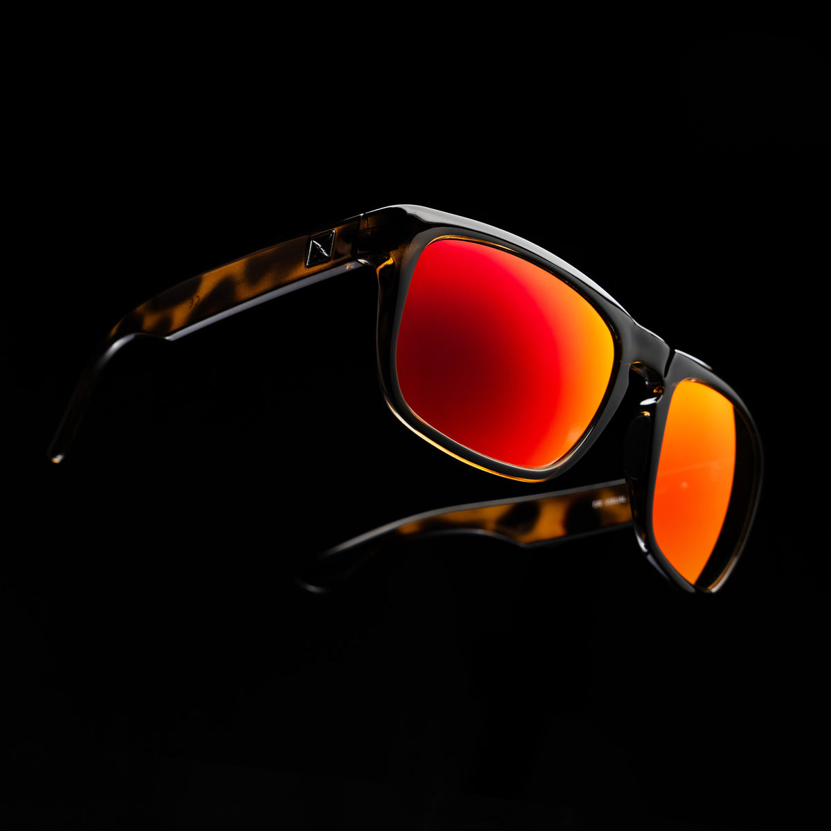 Bolt & Arrow 81's Havana (Gloss)