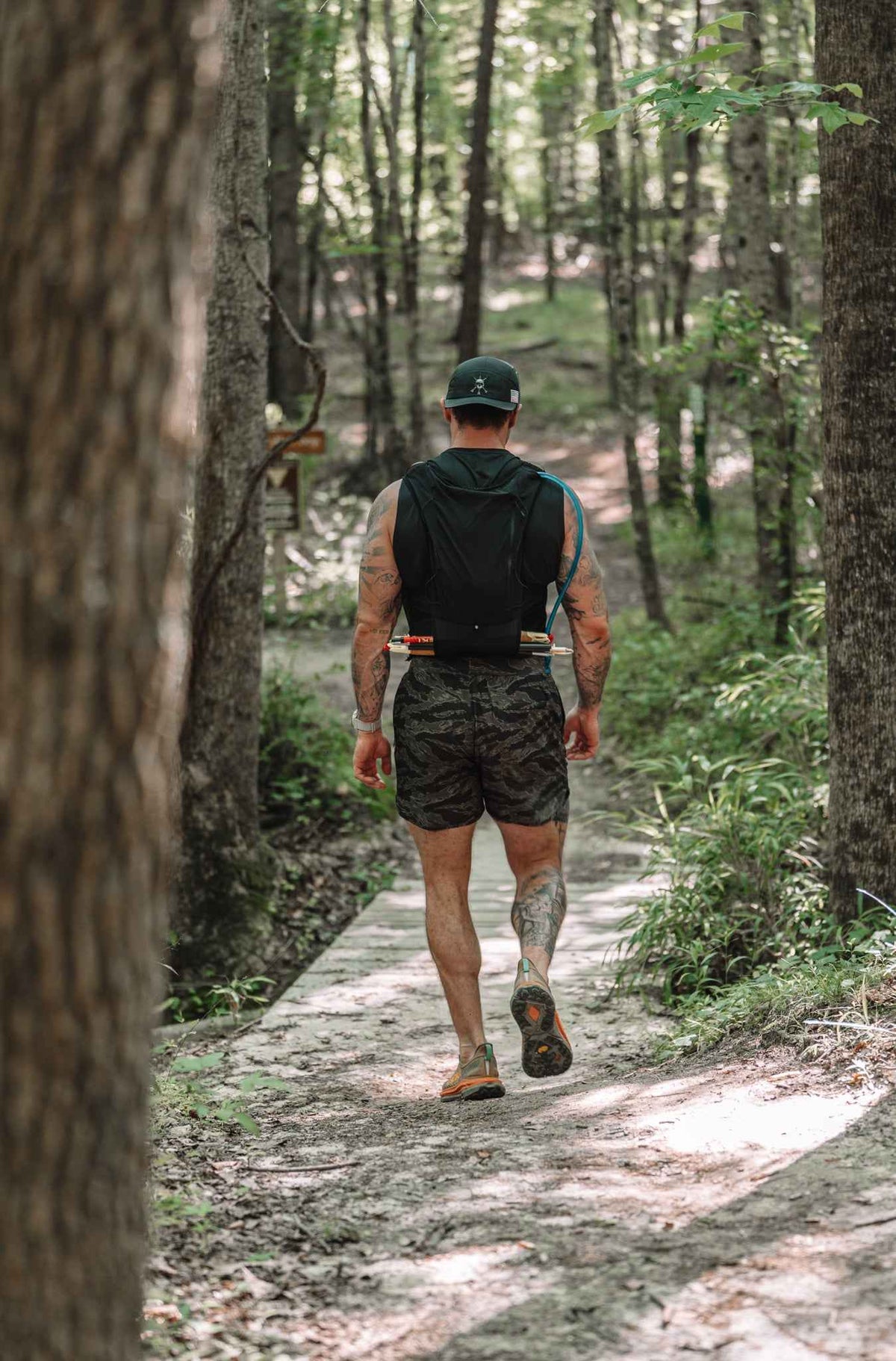 Alpha Country MEN'S | HYBRID SHORT : DEEP FOREST