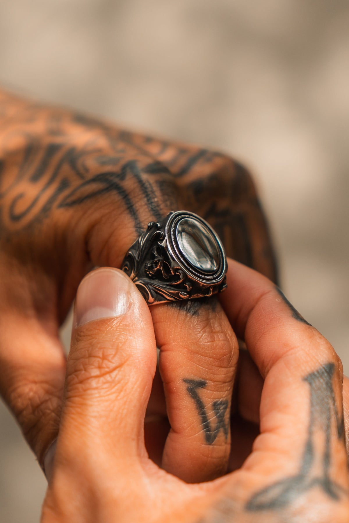 No Face Ring
