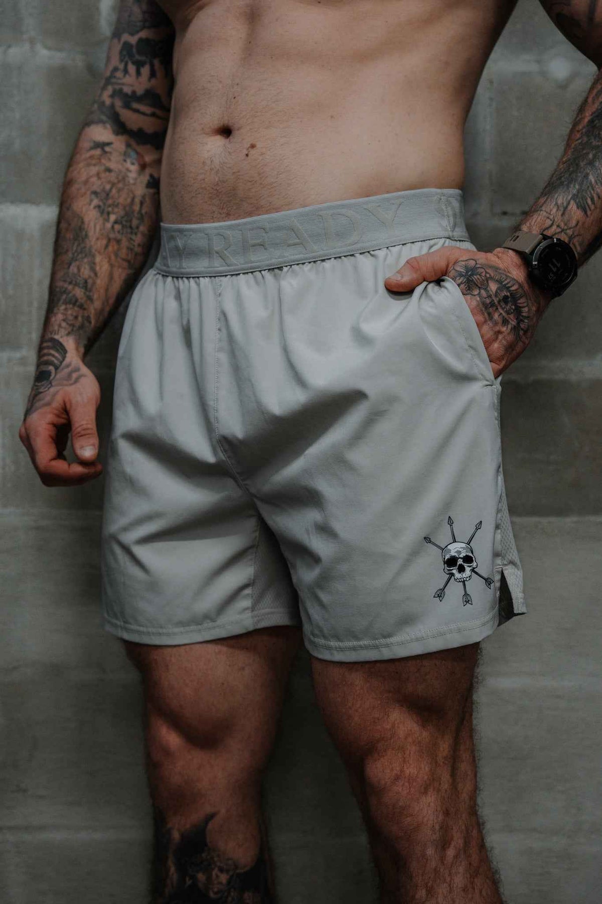 Alpha Country MEN'S | MOTTO SHORT : LUNAR ROCK