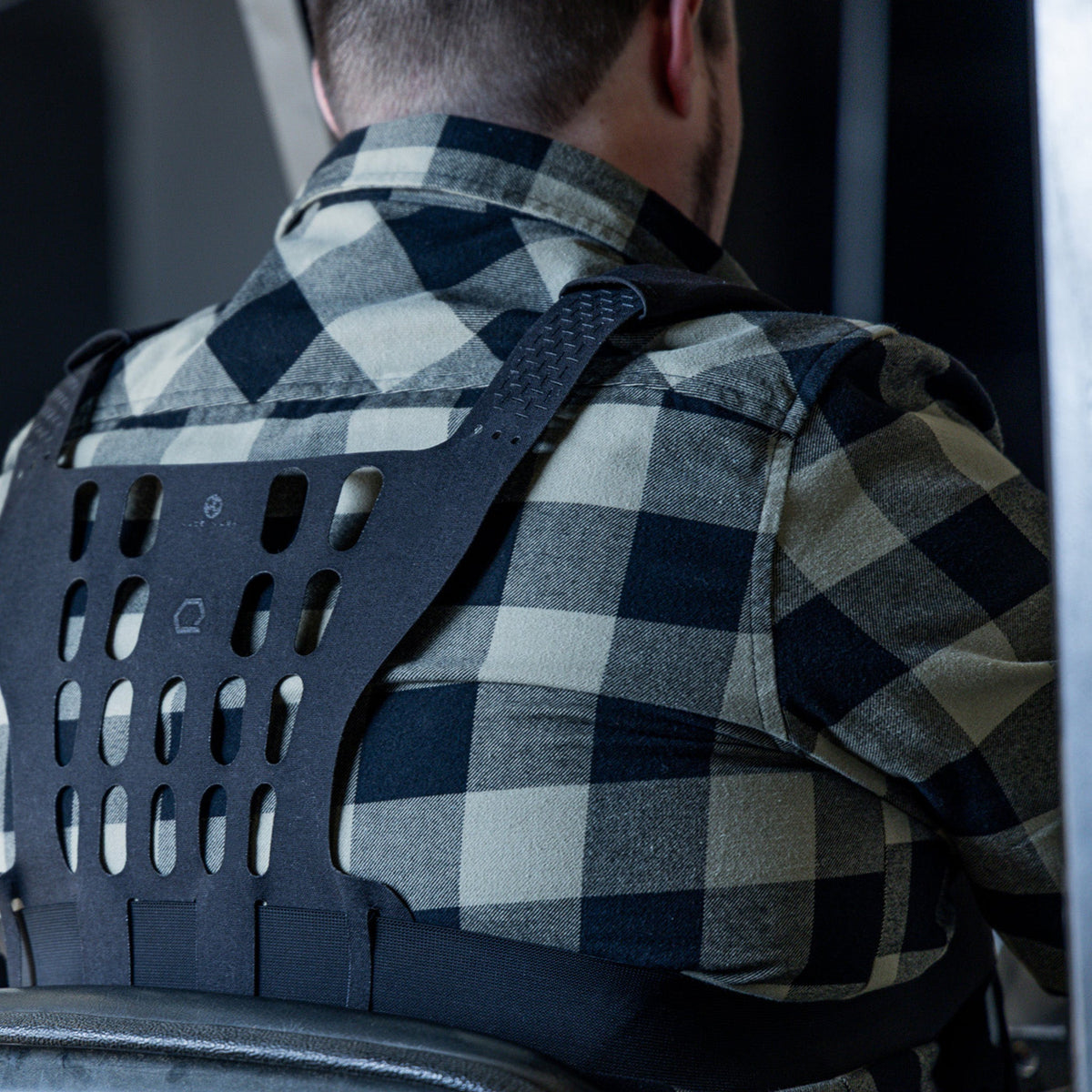 Qore Performance ICEPLATE® Driver Harness | Cooling, Heating & Hydration System