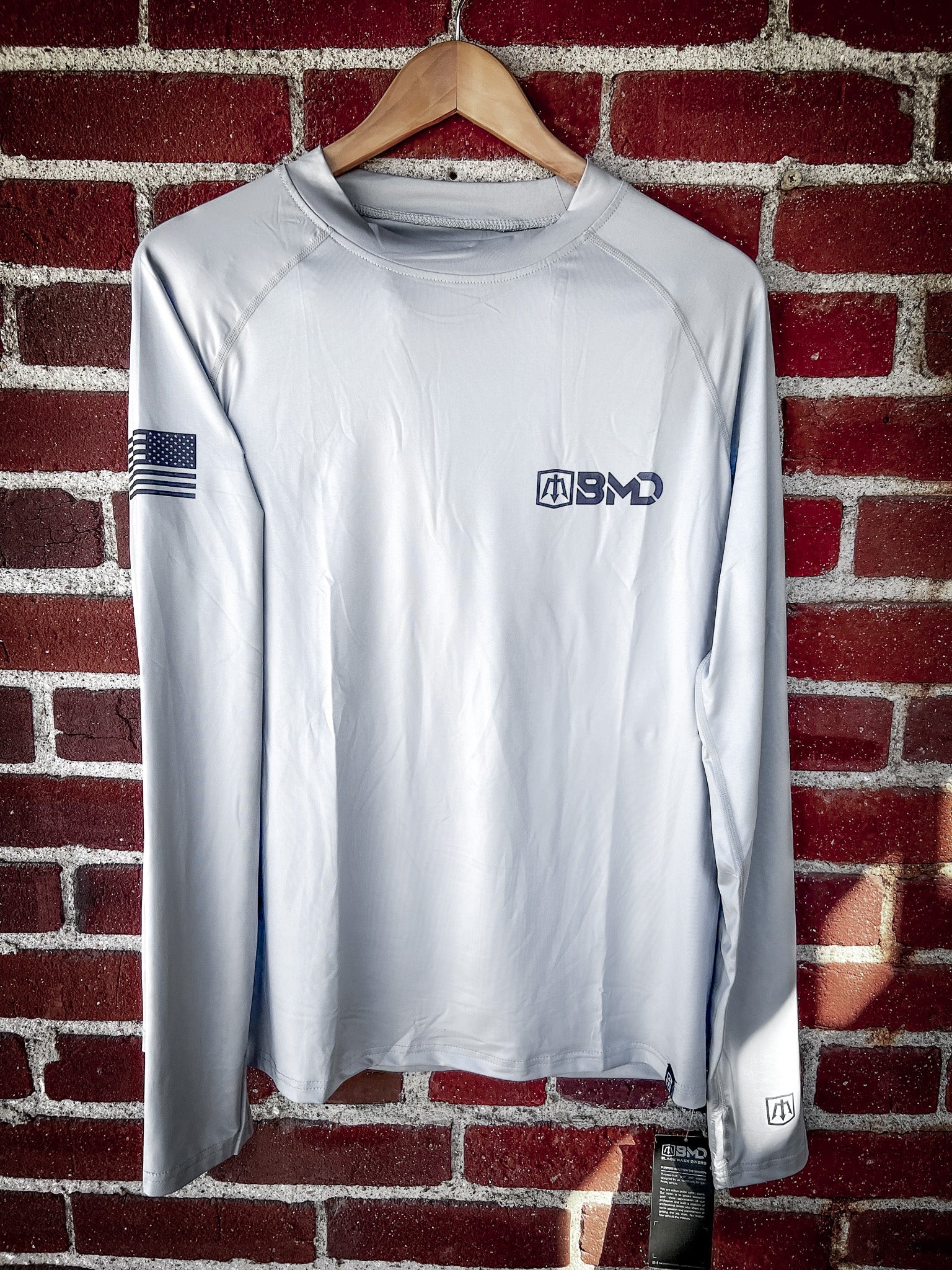 Black Mask Divers RASH GUARD