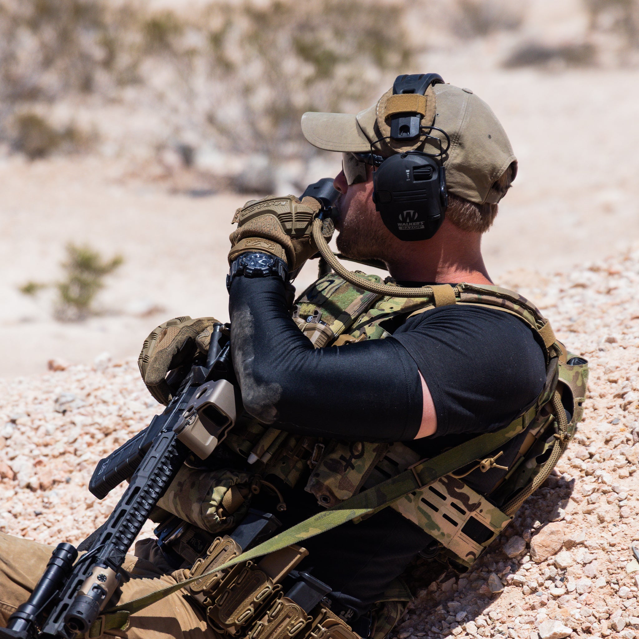 ICESLEEVES Cooling & Warming Arm Sleeves - UPF 50 Protection