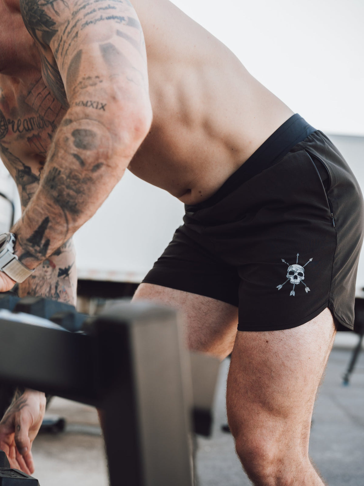 Alpha Country MEN'S | HYBRID SHORT : BLACK
