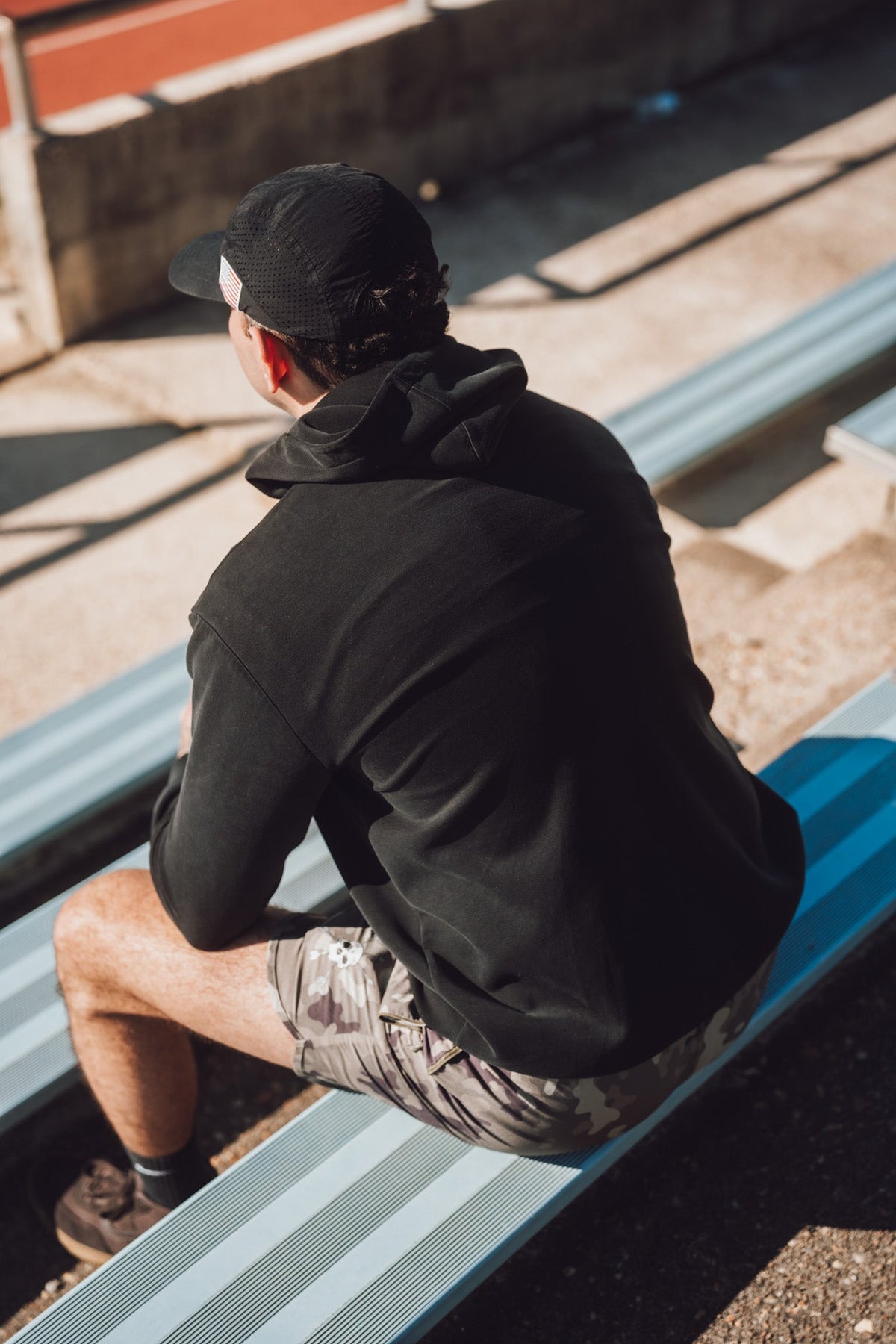 Alpha Country MEN'S | BASE LAYER HOODIE : BLACK