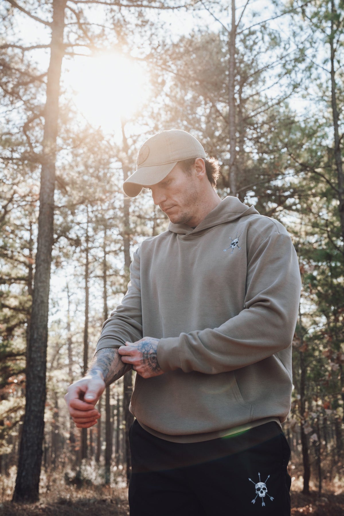 Alpha Country MEN'S | BASE LAYER HOODIE : OLIVE