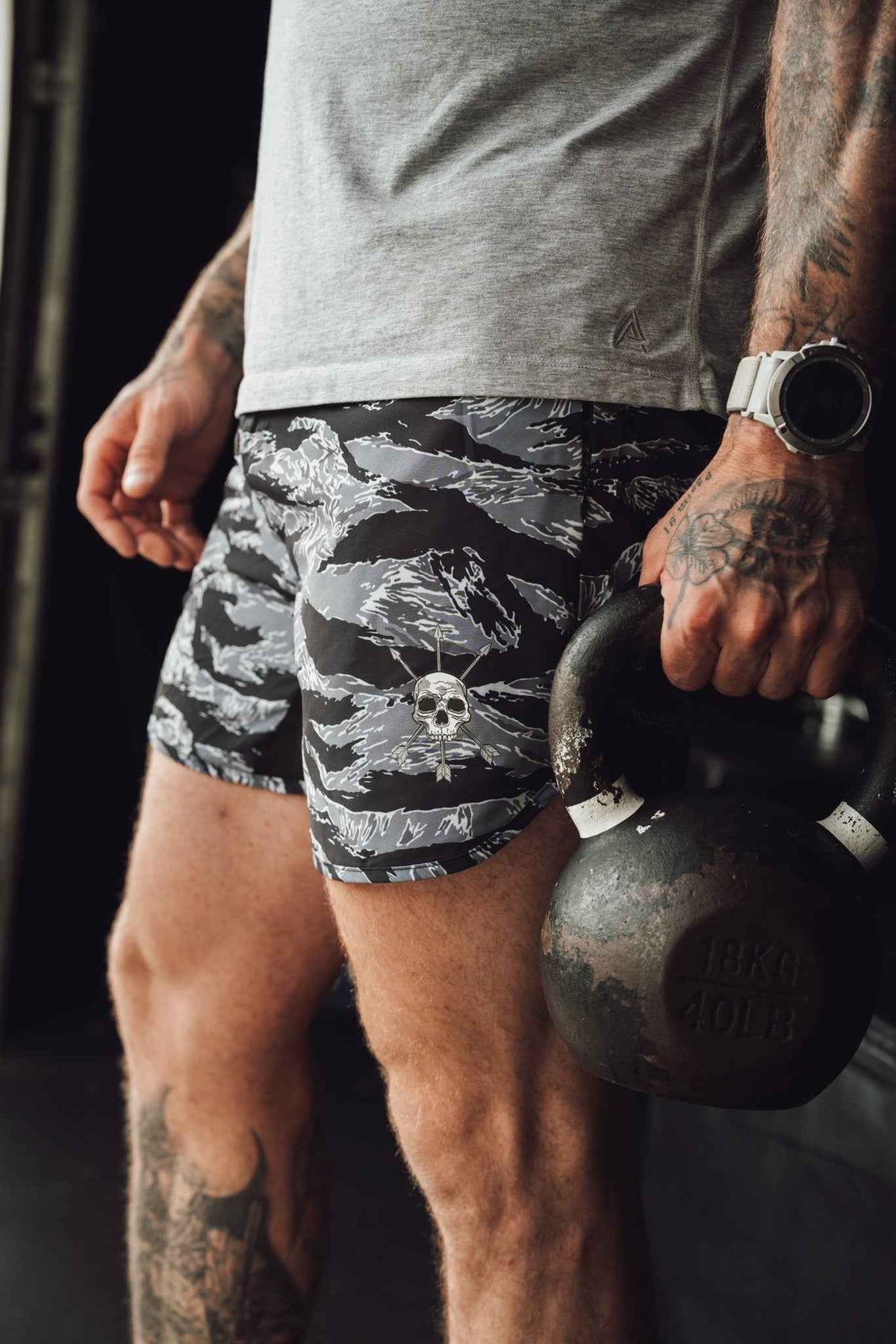 Alpha Country MEN'S | STEALTH SHORT