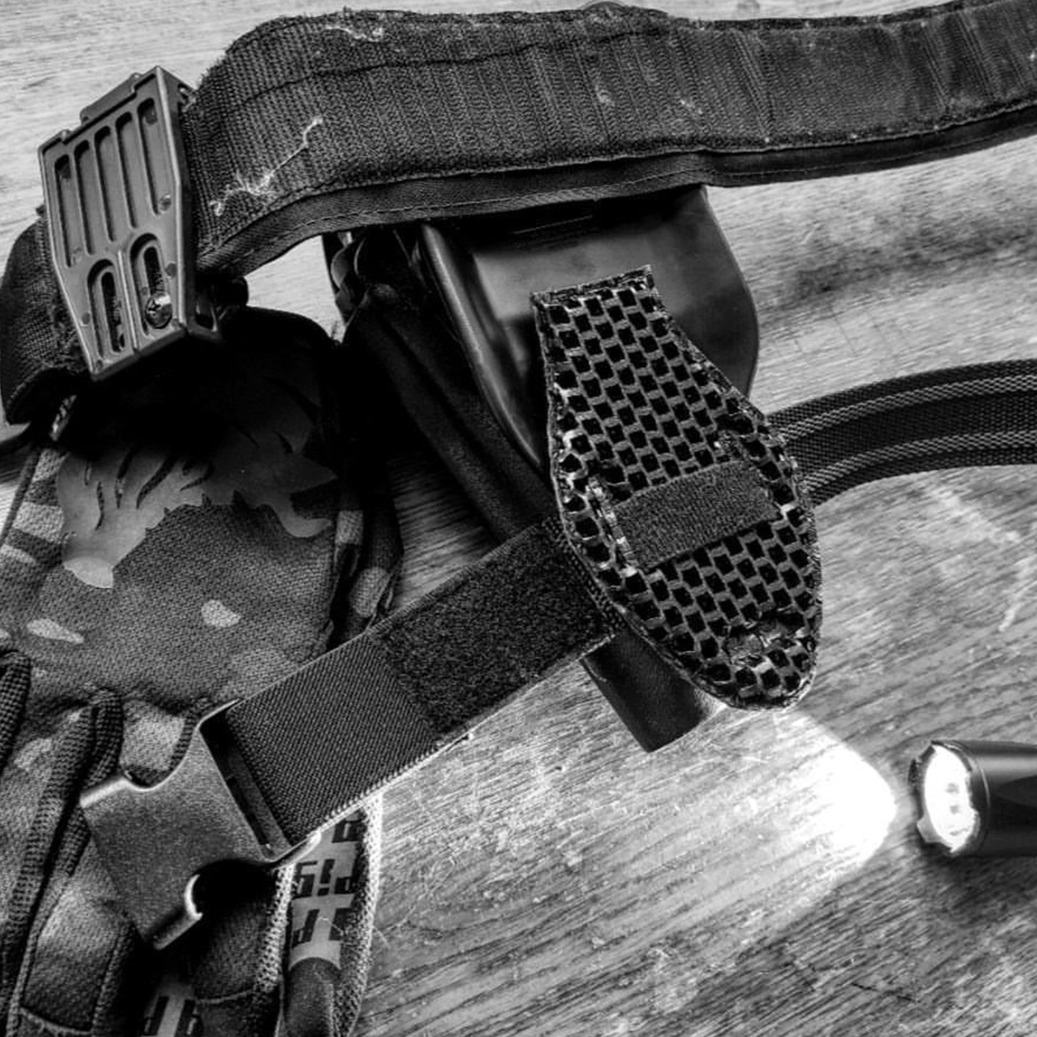 ICEVENTS® Holster Pad - Aero or Classic (Safariland UBL, TNC MHA, Blue Force, G-Code)