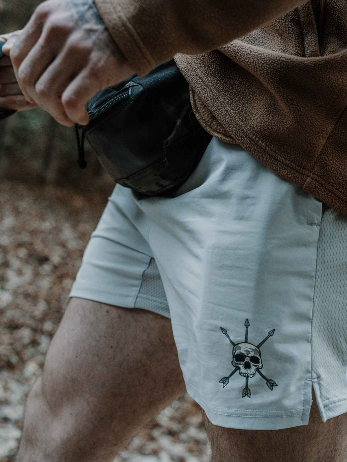 Alpha Country MEN'S | MOTTO SHORT : LUNAR ROCK